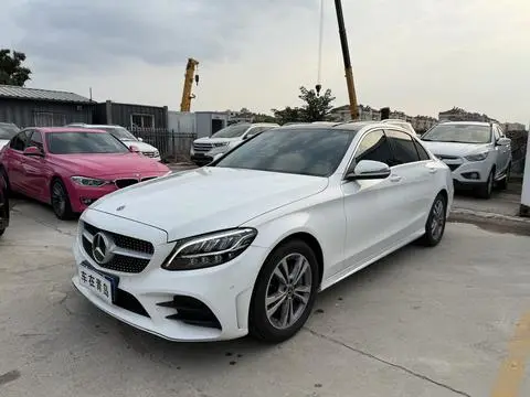 Mercedes-Benz C-Class 2021