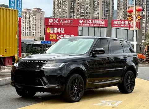 Land Rover 揽胜运动 2015 — фото 1