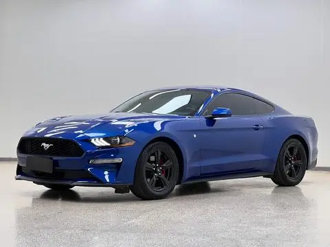 Ford Mustang 2018 — фото 1