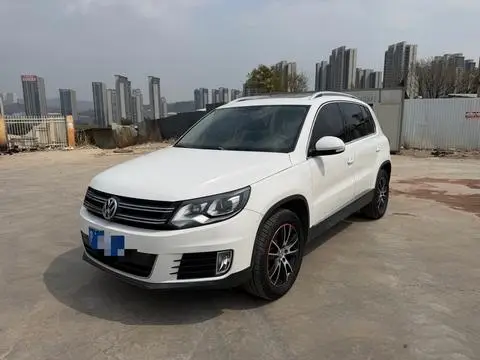 Volkswagen Tiguan 2015
