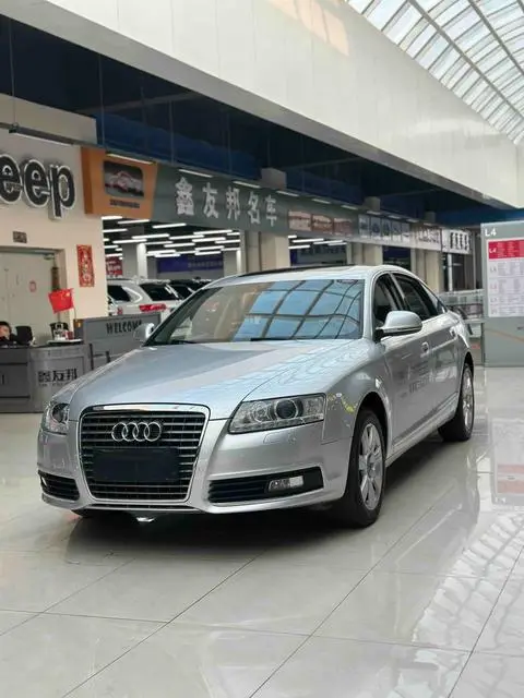Audi A6L 2010