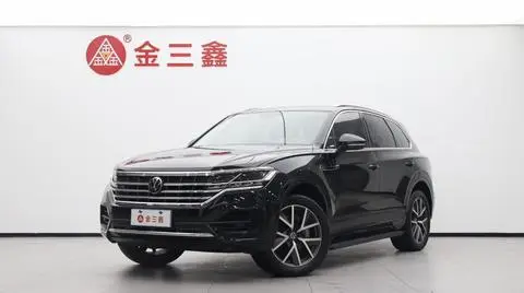Volkswagen Touareg 2023 — фото 1