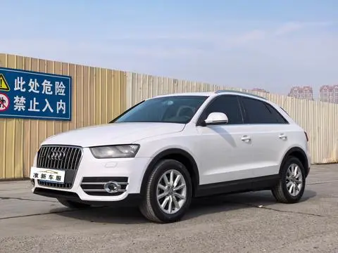 Audi Q3 2015
