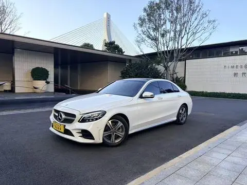 Mercedes-Benz C-Class 2021