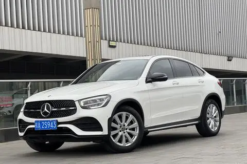 Mercedes-Benz GLC轿跑 2021 — фото 1