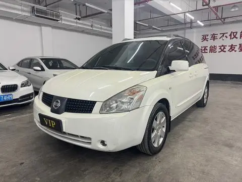 Nissan 贵士 2005
