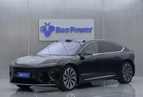 NIO ET9 2025