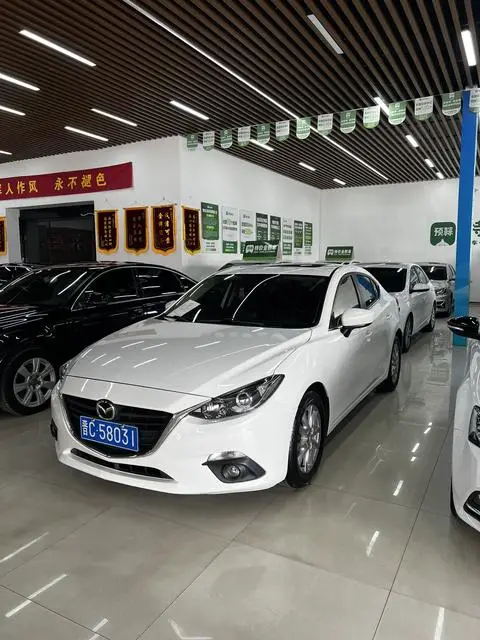 Mazda 3 昂克赛拉 2014