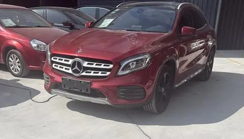 Mercedes-Benz GLA 2019