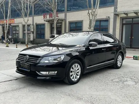 Volkswagen Passat 2014 — фото 1