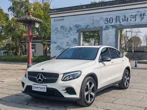 Mercedes-Benz GLC轿跑 2018