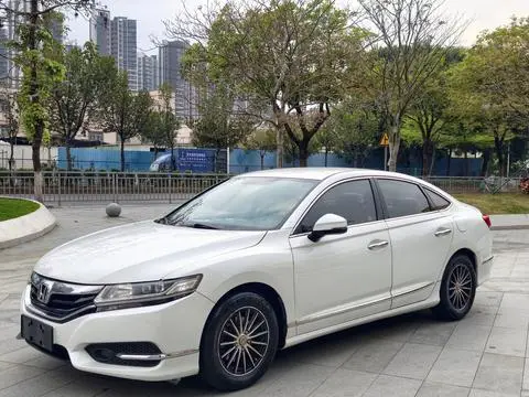 Honda 思铂睿 2015