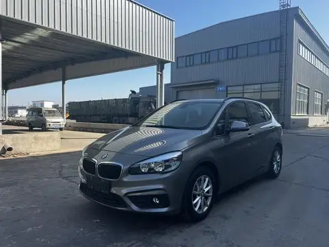 BMW 2 Series 旅行车 2016