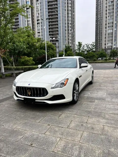 Maserati Quattroporte 2017