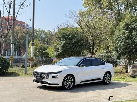 Ford 蒙迪欧 2022