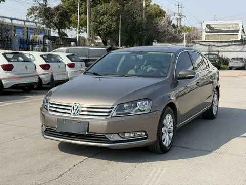 Volkswagen Magotan 2013