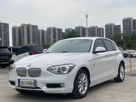 BMW 1 Series 2013 — фото 1