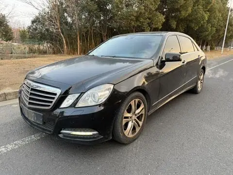 Mercedes-Benz E-Class 2011