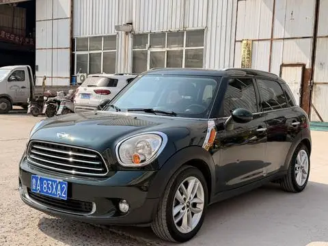 MINI COUNTRYMAN 2011
