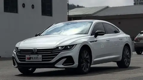Volkswagen CC 2024