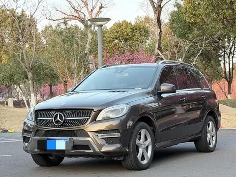 Mercedes-Benz M-Class 2014