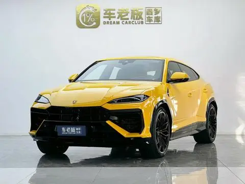 Lamborghini Urus SE 2025