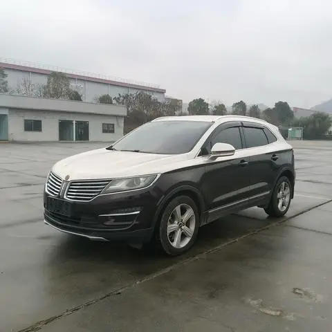 Lincoln MKC 2017