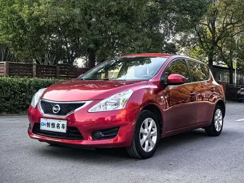 Nissan Tiida 2014