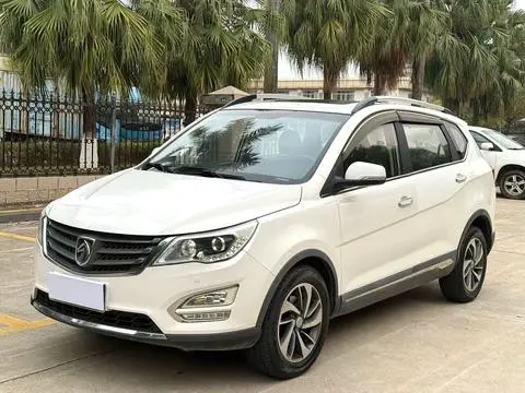 Baojun 560 2015
