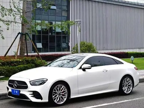 Mercedes-Benz E-Class 2023