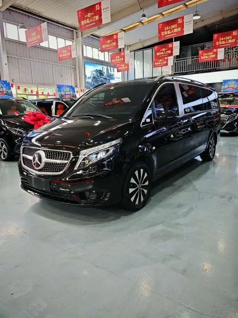 Mercedes-Benz 威霆 2021