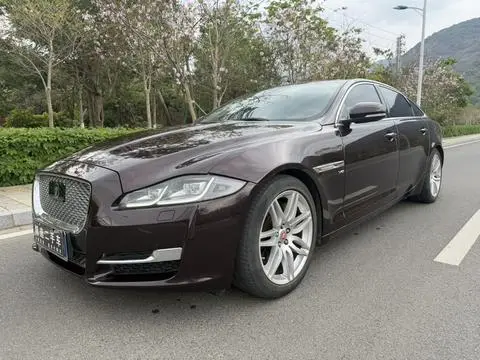 Jaguar XJ 2018
