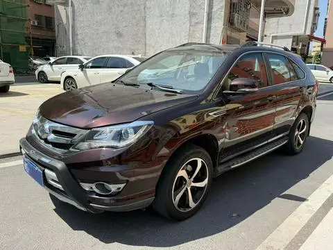 BYD S7 2015