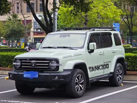 TANK 300 2021
