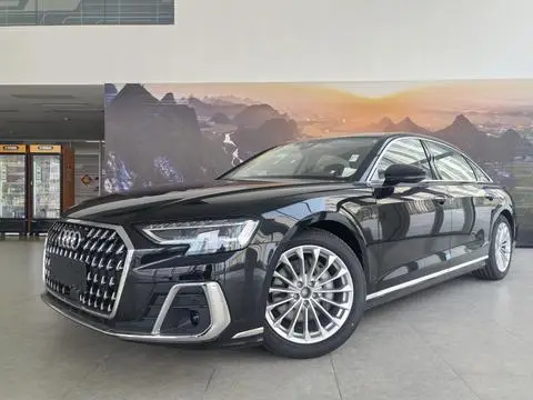 Audi A8 2025