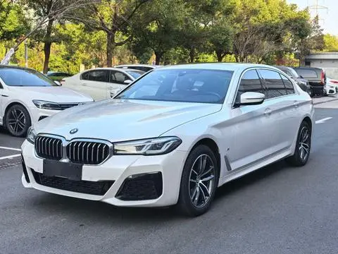 BMW 5 Series 2021