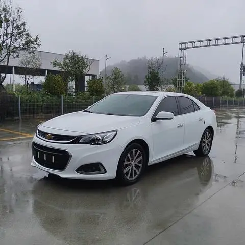 Chevrolet Malibu 2016 — фото 1