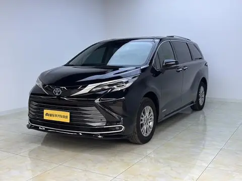 Toyota 赛那 2023