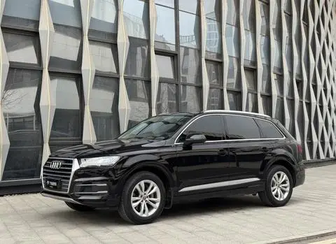 Audi Q7 2018