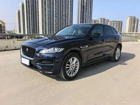 Jaguar F-PACE 2016
