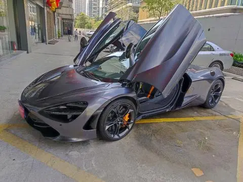 McLaren 720S 2019