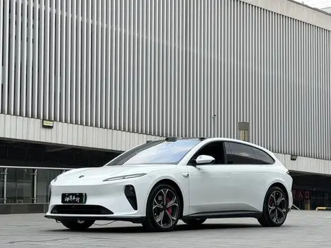 NIO ET5T 2024