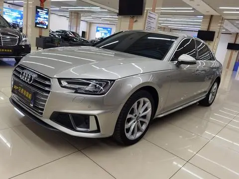 Audi A4L 2019