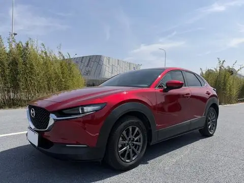 Mazda CX-30 2022 — фото 1