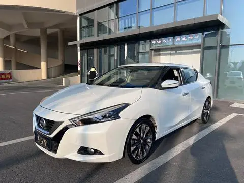 Nissan 蓝鸟 2016