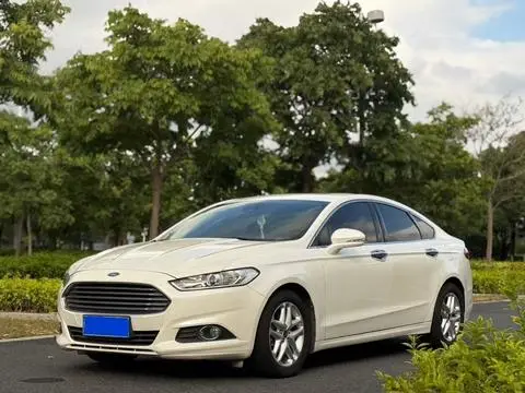 Ford 蒙迪欧 2013