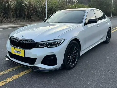 BMW 3 Series 2021