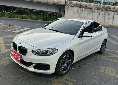 BMW 1 Series 2020