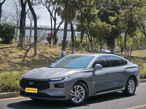 Ford 蒙迪欧 2022