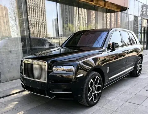 Rolls Royce Cullinan 2018